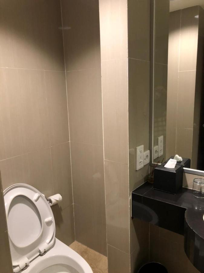 Golden City Hotel And Convention Center - Chse Certified Semarang Exteriör bild