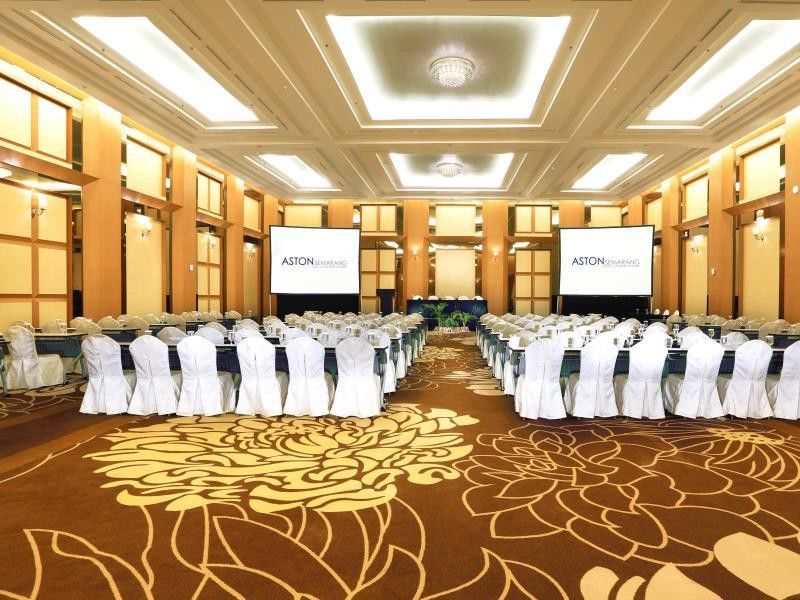 Golden City Hotel And Convention Center - Chse Certified Semarang Exteriör bild